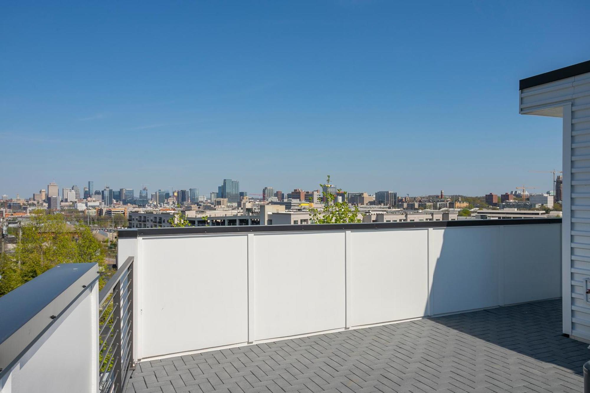 Luxury Townhome Skyline Views Mins To Dt ナッシュビル エクステリア 写真