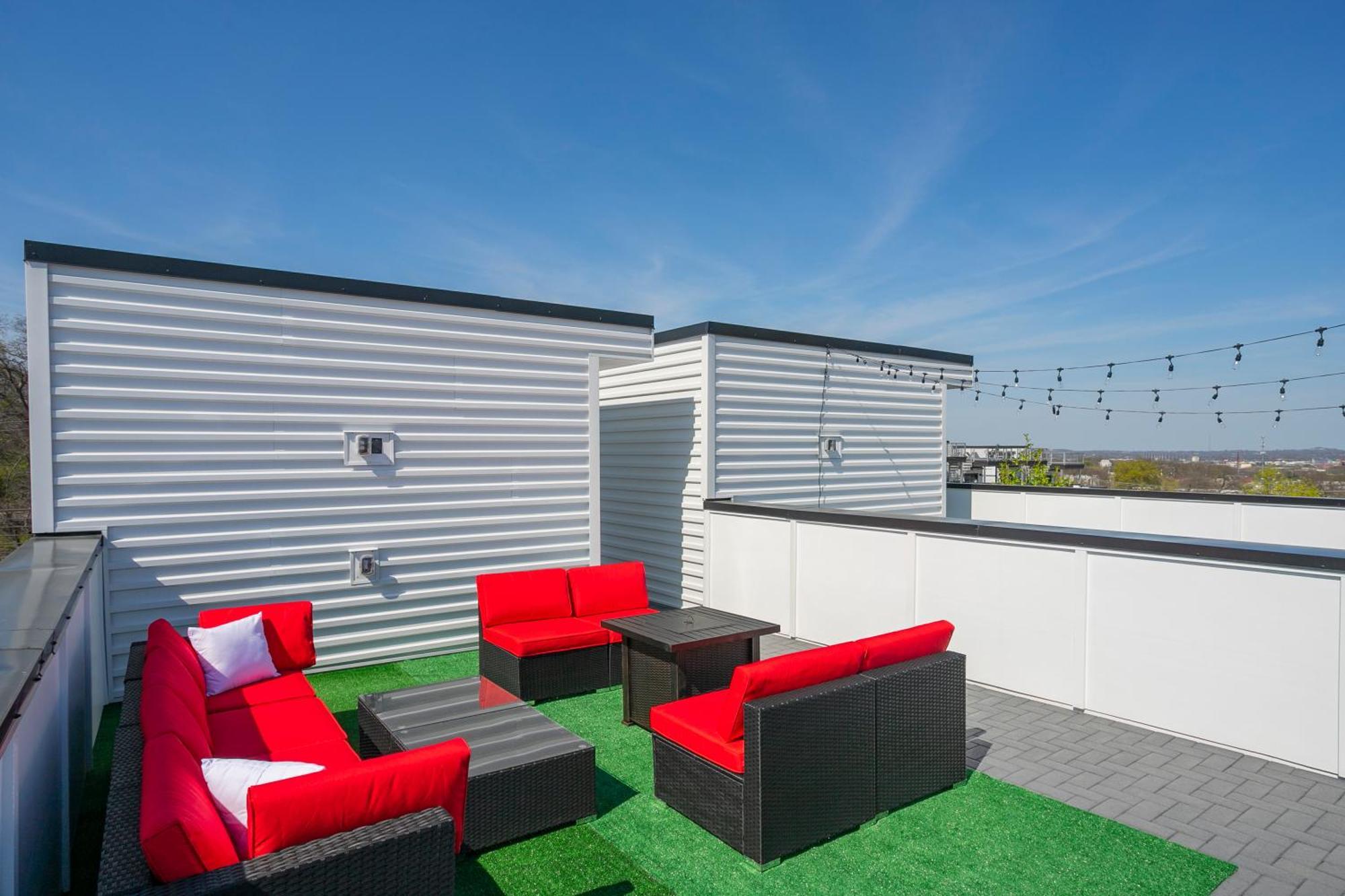 Luxury Townhome Skyline Views Mins To Dt ナッシュビル エクステリア 写真