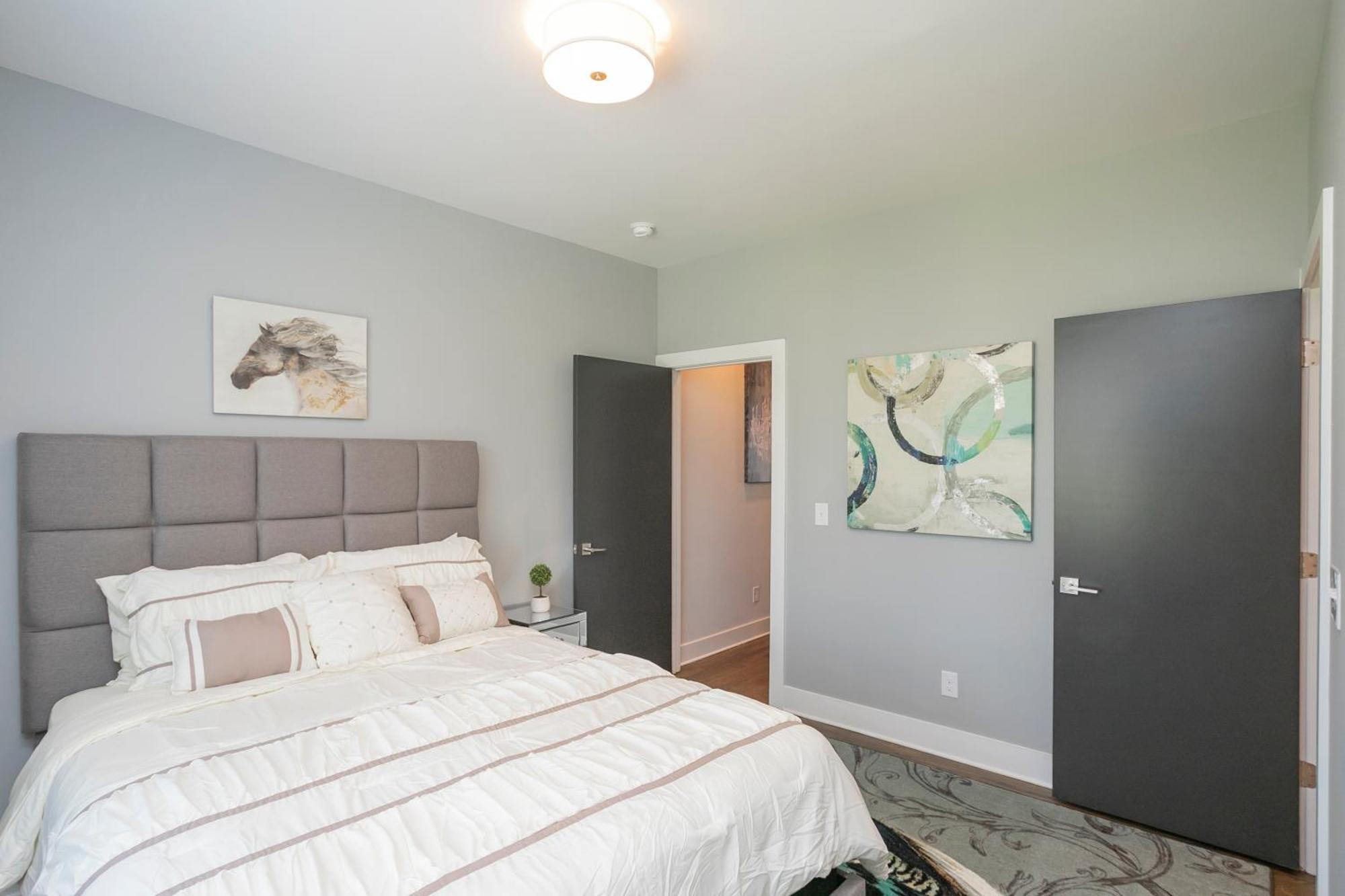 Luxury Townhome Skyline Views Mins To Dt ナッシュビル エクステリア 写真