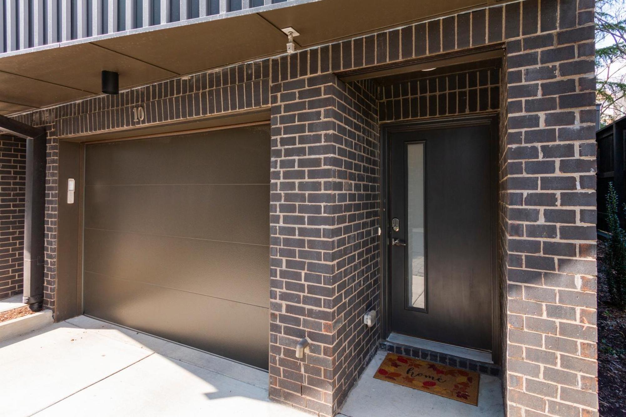 Luxury Townhome Skyline Views Mins To Dt ナッシュビル エクステリア 写真